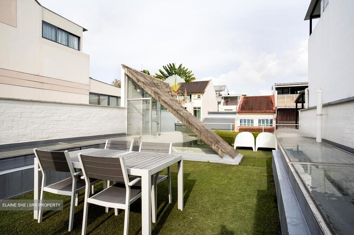 Sembawang Hills Estate (D20), Terrace #488334431